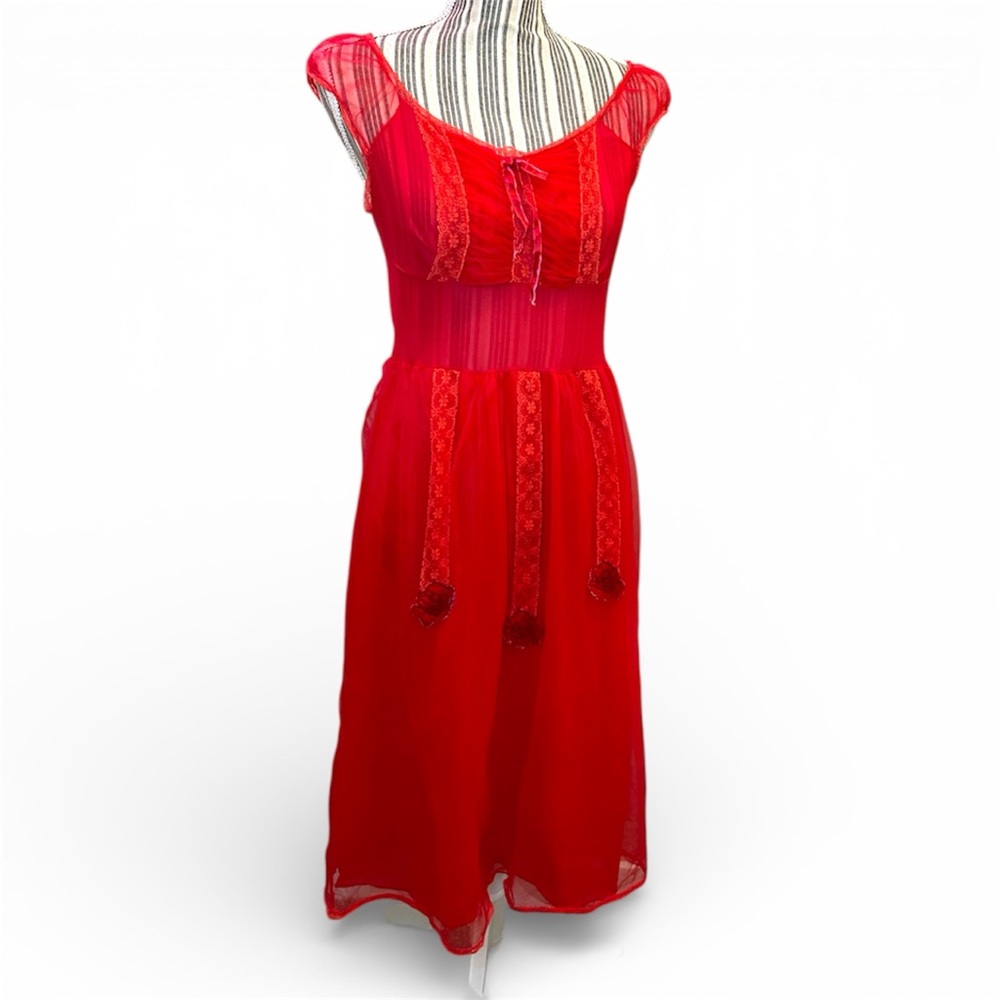 Vintage red floral 70s Ma Cherie nylon babydoll slip dress women’s size 37